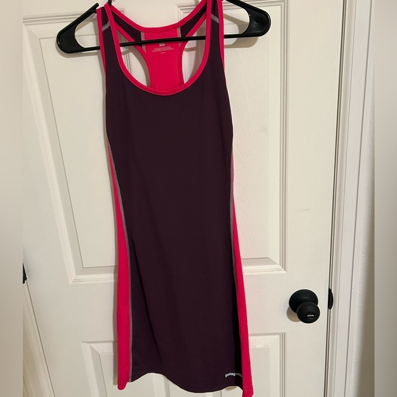 Patagonia Pink Razorback Sports Dress. Size M - Picture 1 of 4